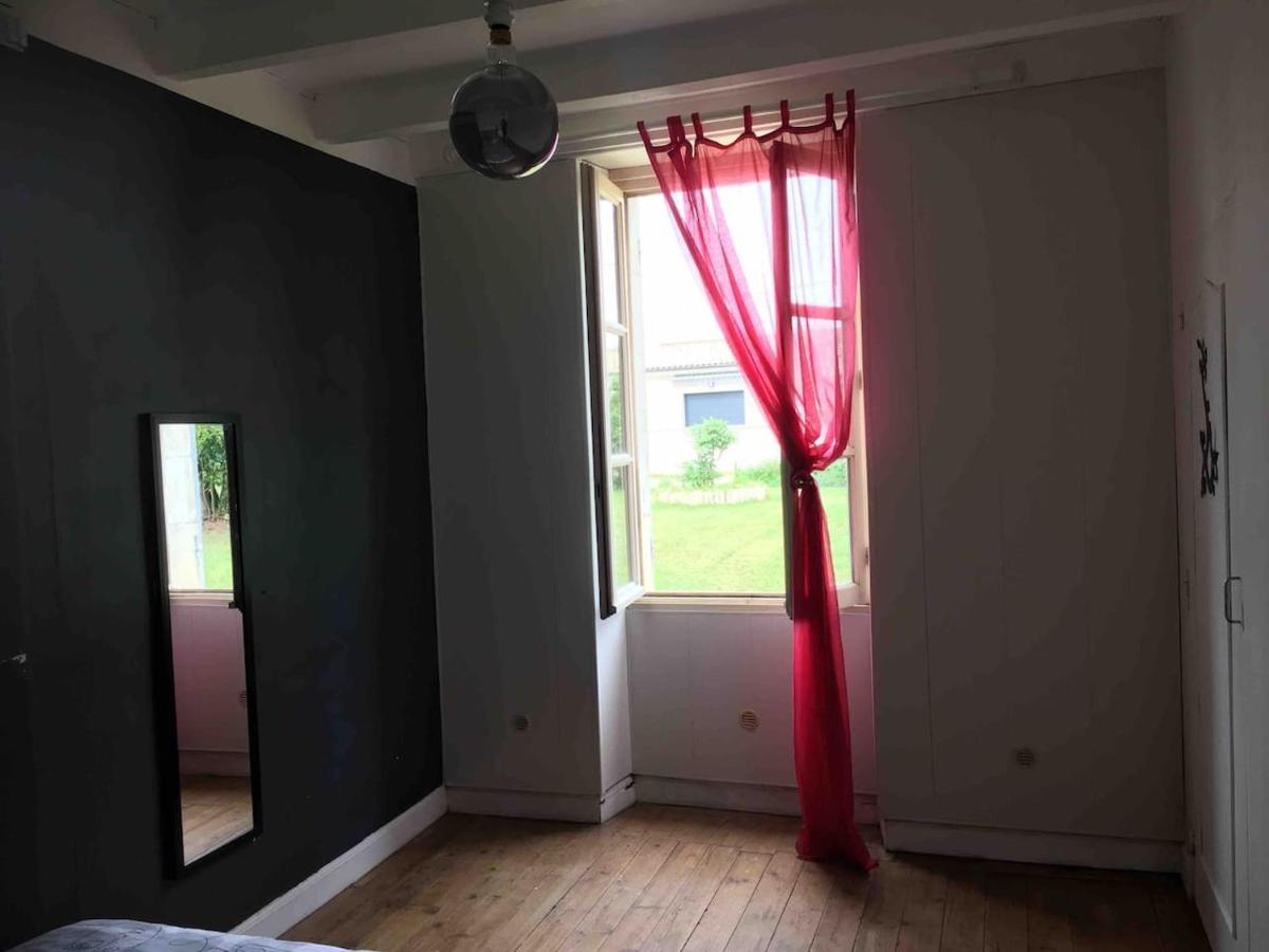 Maison Au Calme Proche Des Cures Apartment โจนแซค ภายนอก รูปภาพ